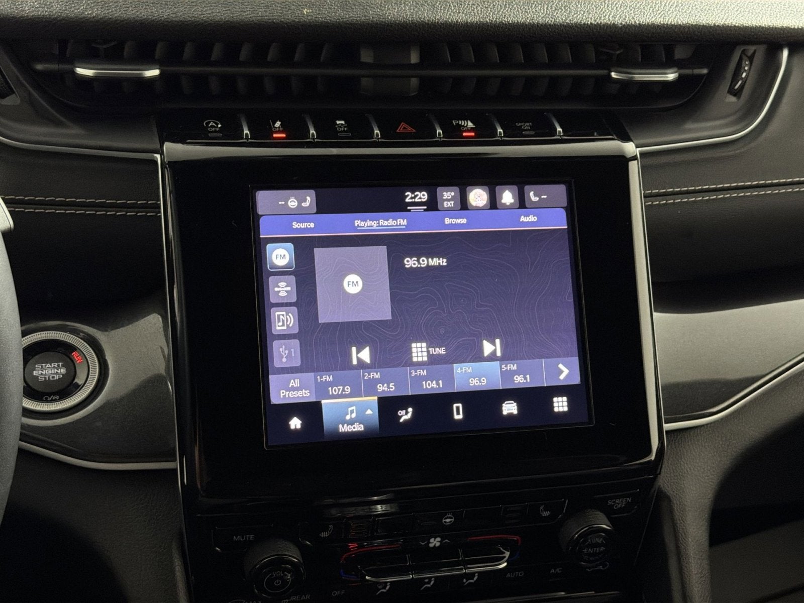 2022 Jeep Grand Cherokee L Altitude