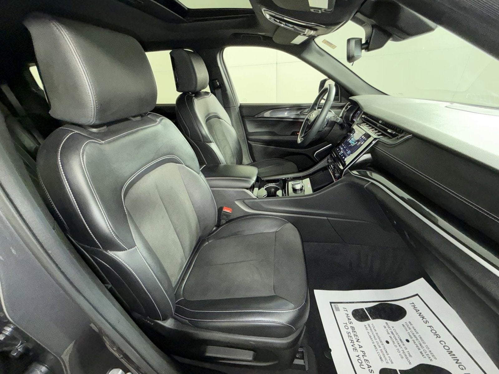 2022 Jeep Grand Cherokee L Altitude