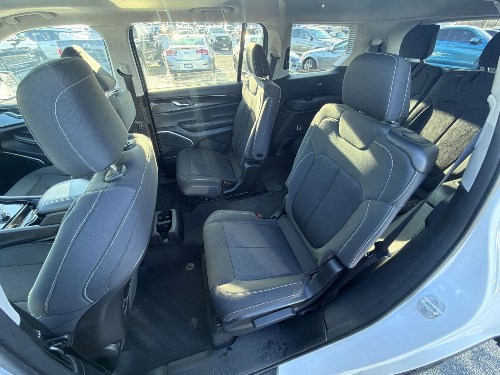 2021 Jeep Grand Cherokee L Laredo