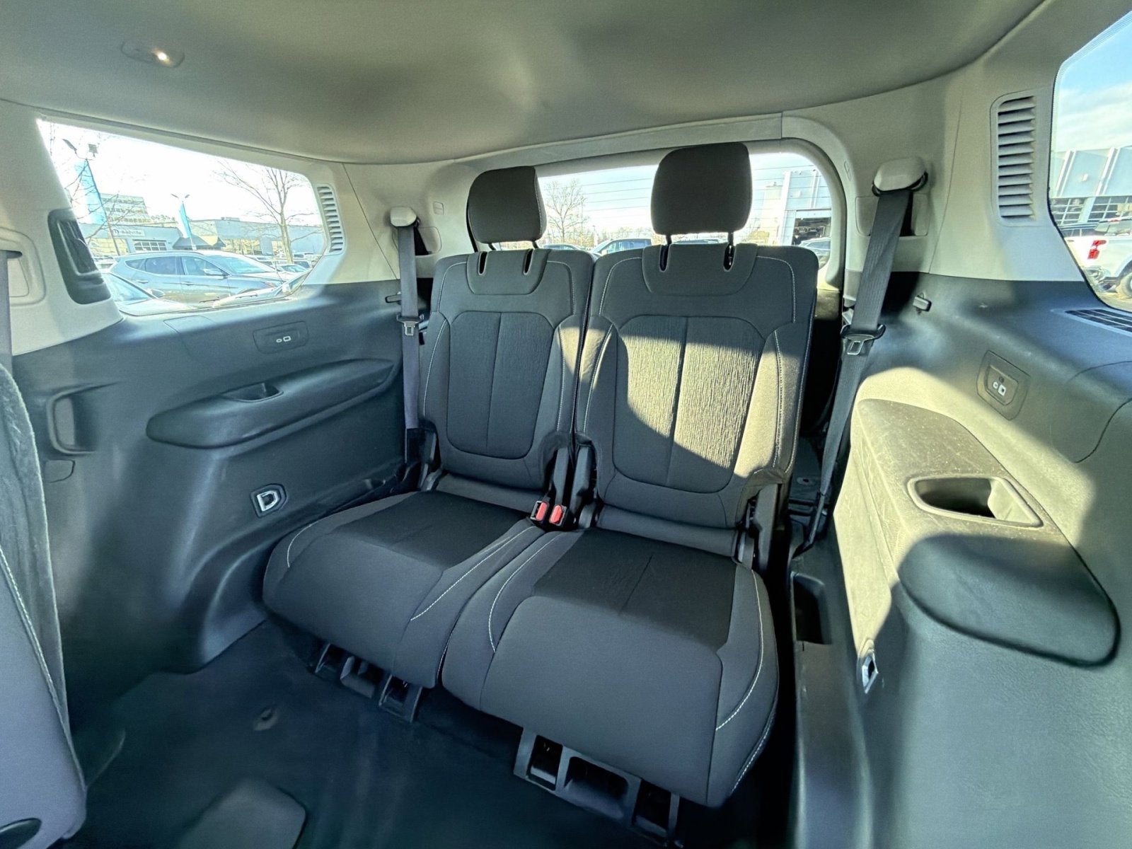 2021 Jeep Grand Cherokee L Laredo