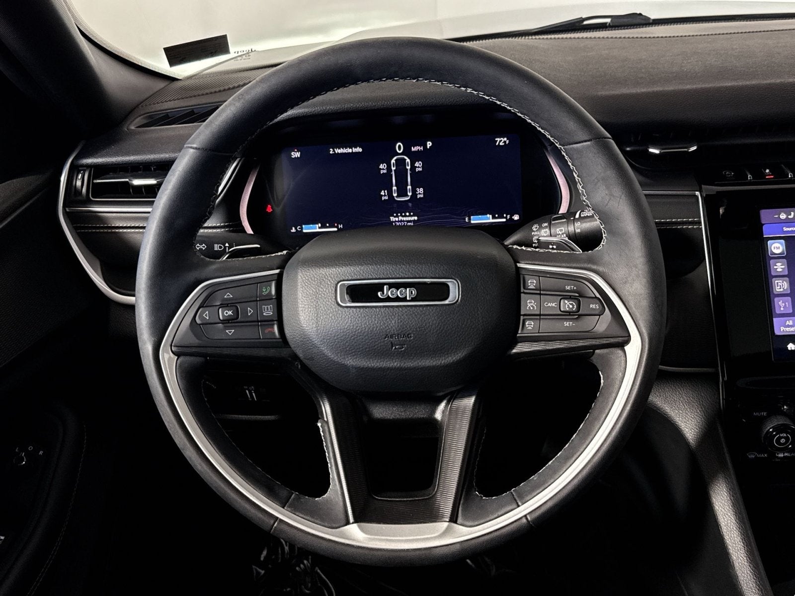 2023 Jeep Grand Cherokee L Altitude