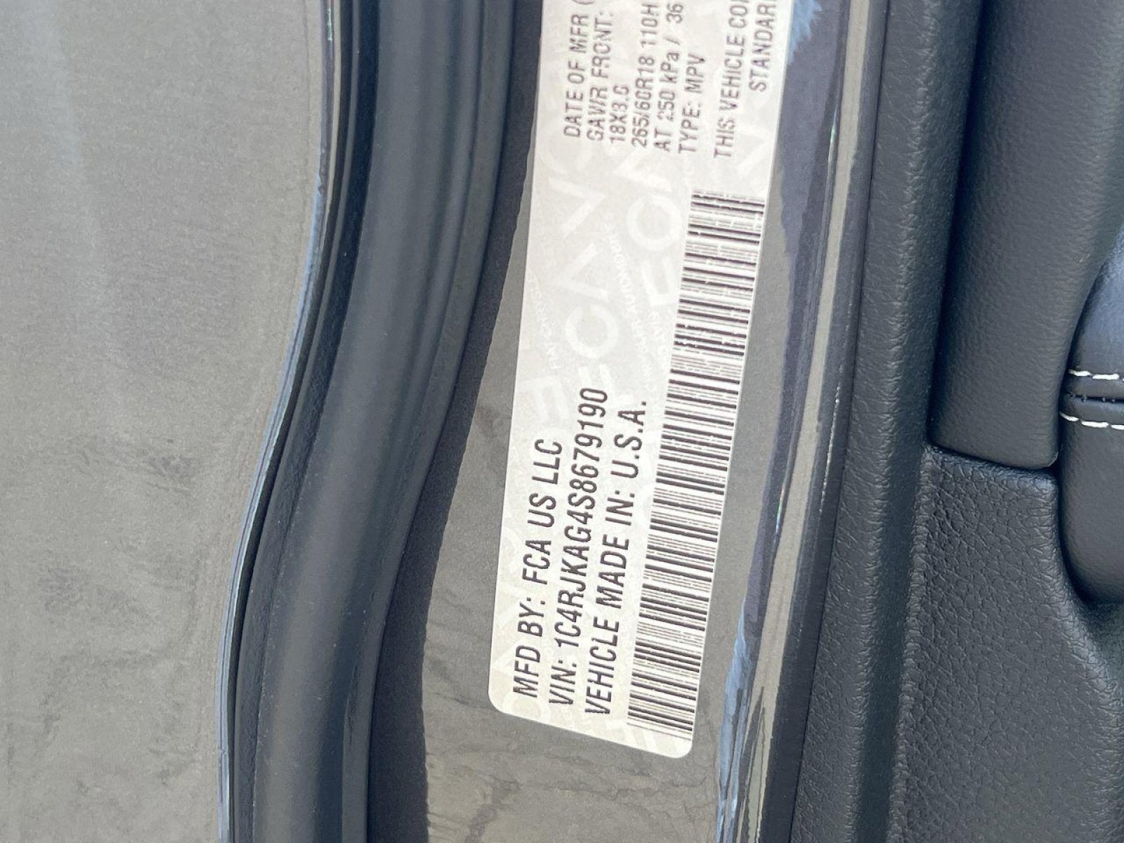 2025 Jeep Grand Cherokee L Laredo