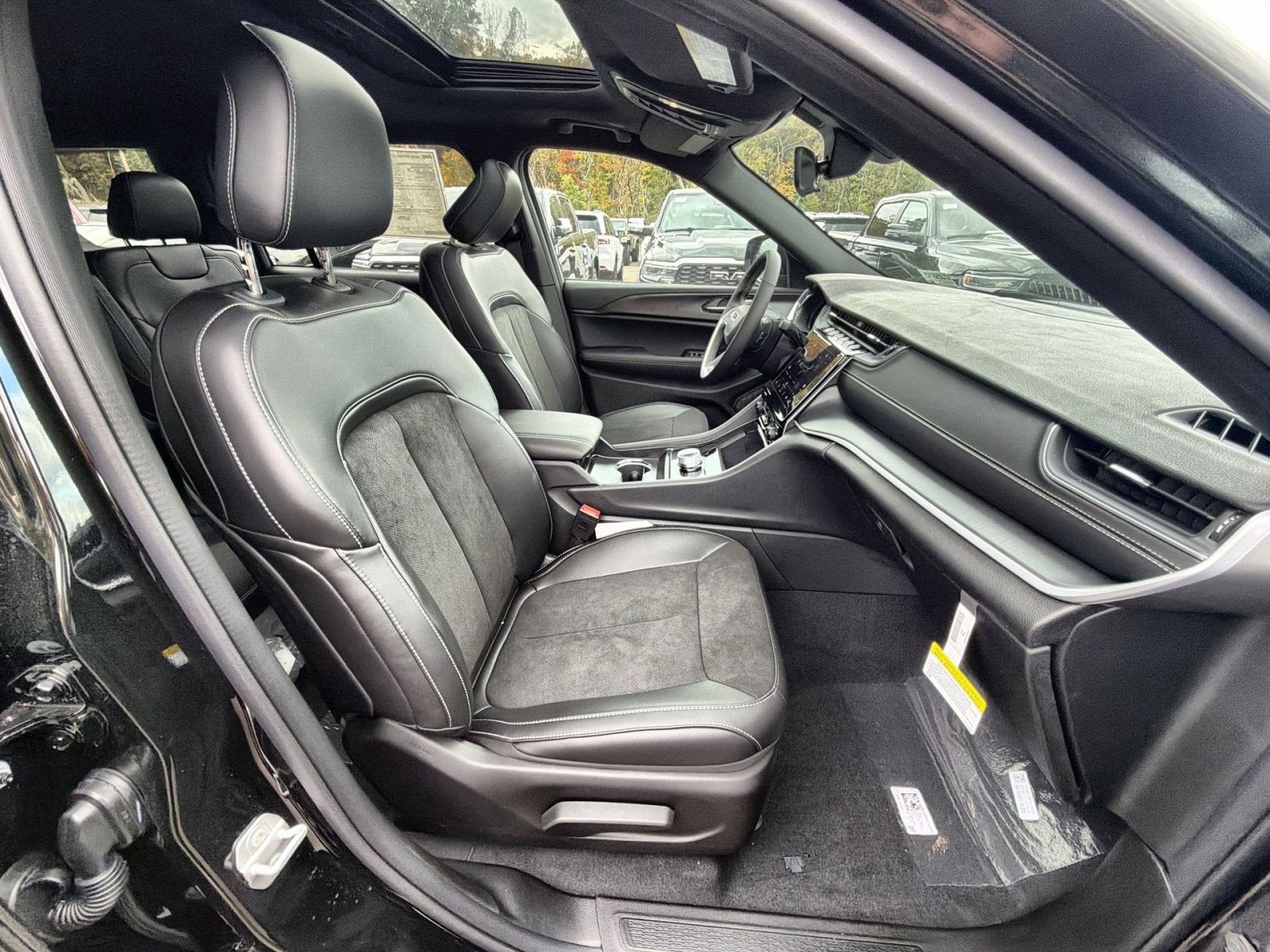 2025 Jeep Grand Cherokee L Altitude X