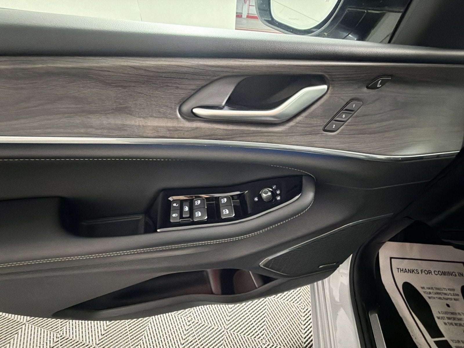 2023 Jeep Grand Cherokee L Overland