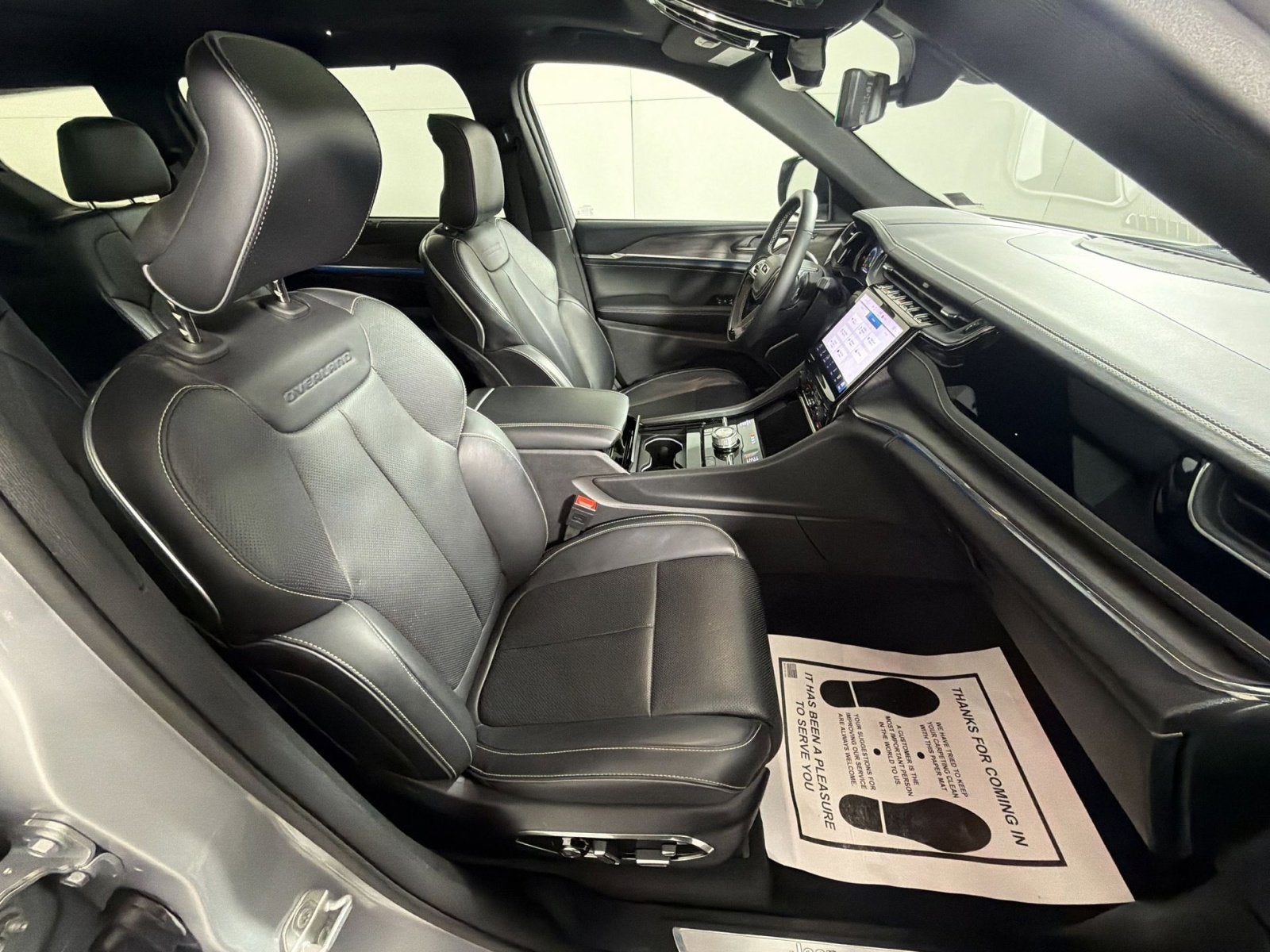 2023 Jeep Grand Cherokee L Overland