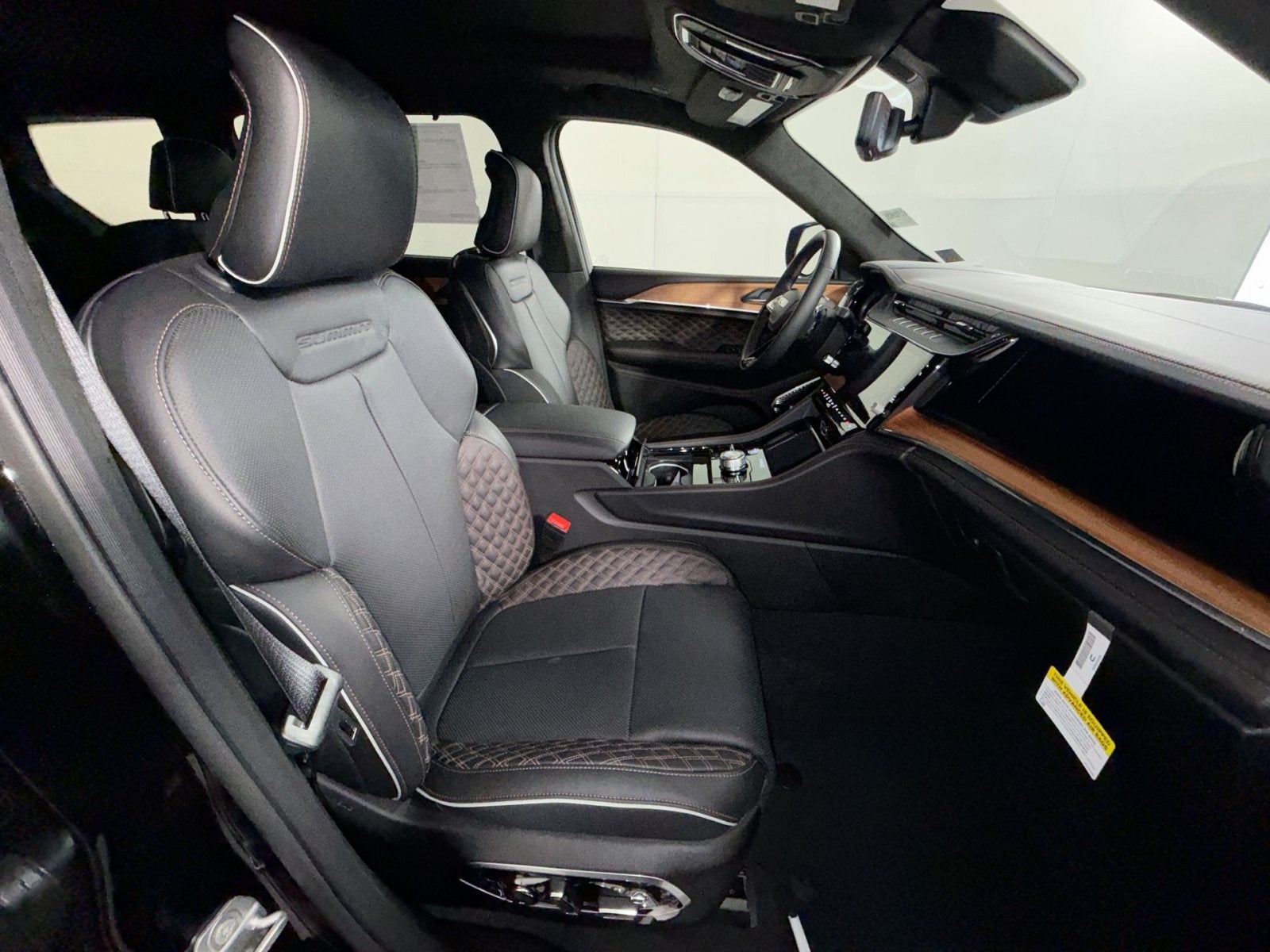 2026 Jeep Grand Cherokee L Summit