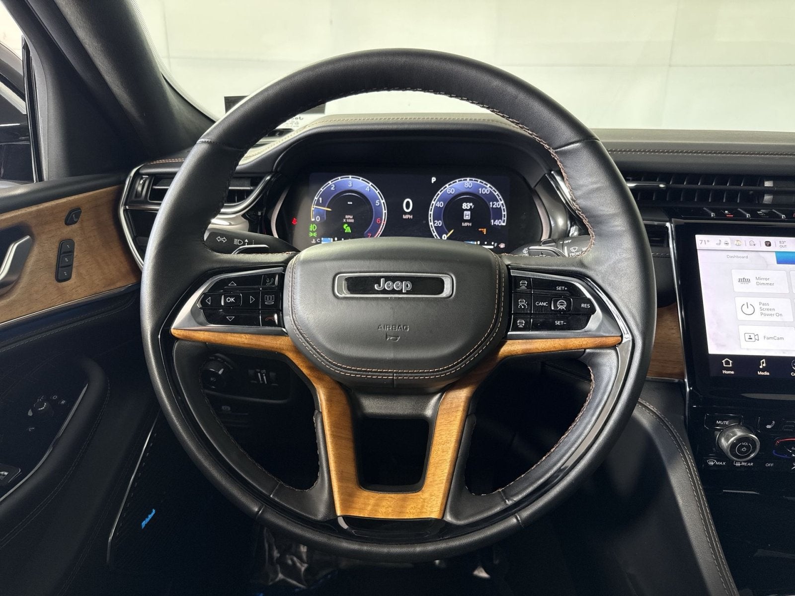 2023 Jeep Grand Cherokee L Summit