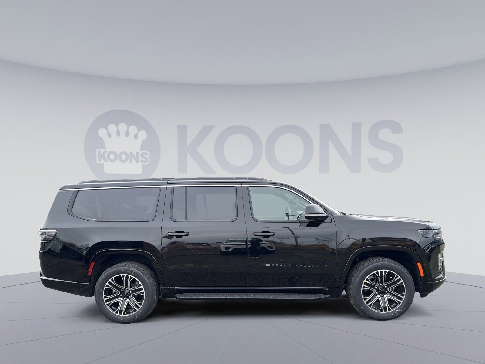2026 Jeep Grand Wagoneer L 4x4