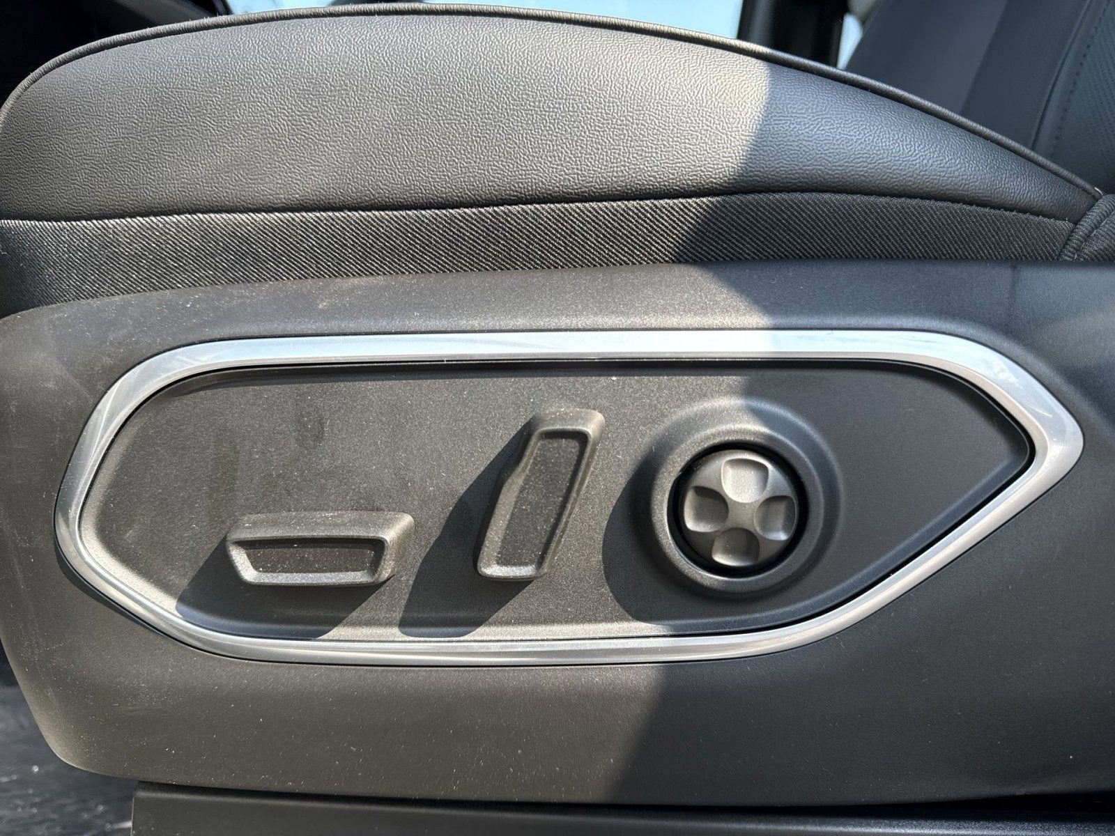 2026 Jeep Grand Wagoneer L 4x4