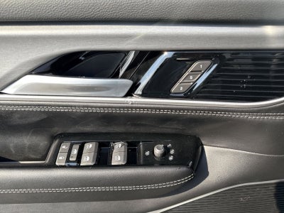 2026 Jeep Grand Wagoneer L 4x4