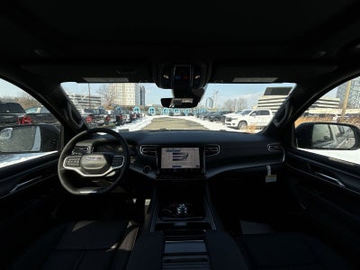 2026 Jeep Grand Wagoneer L 4x4