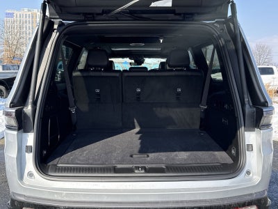 2026 Jeep Grand Wagoneer L 4x4