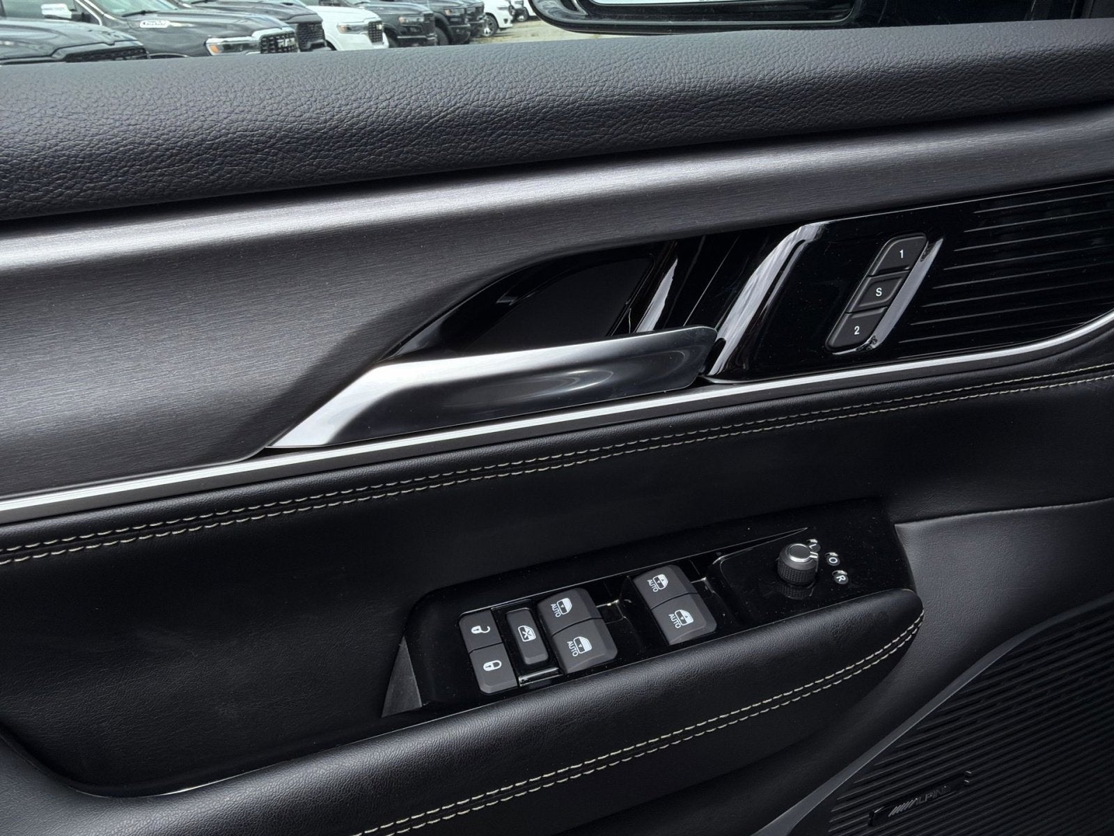 2026 Jeep Grand Wagoneer L 4x4