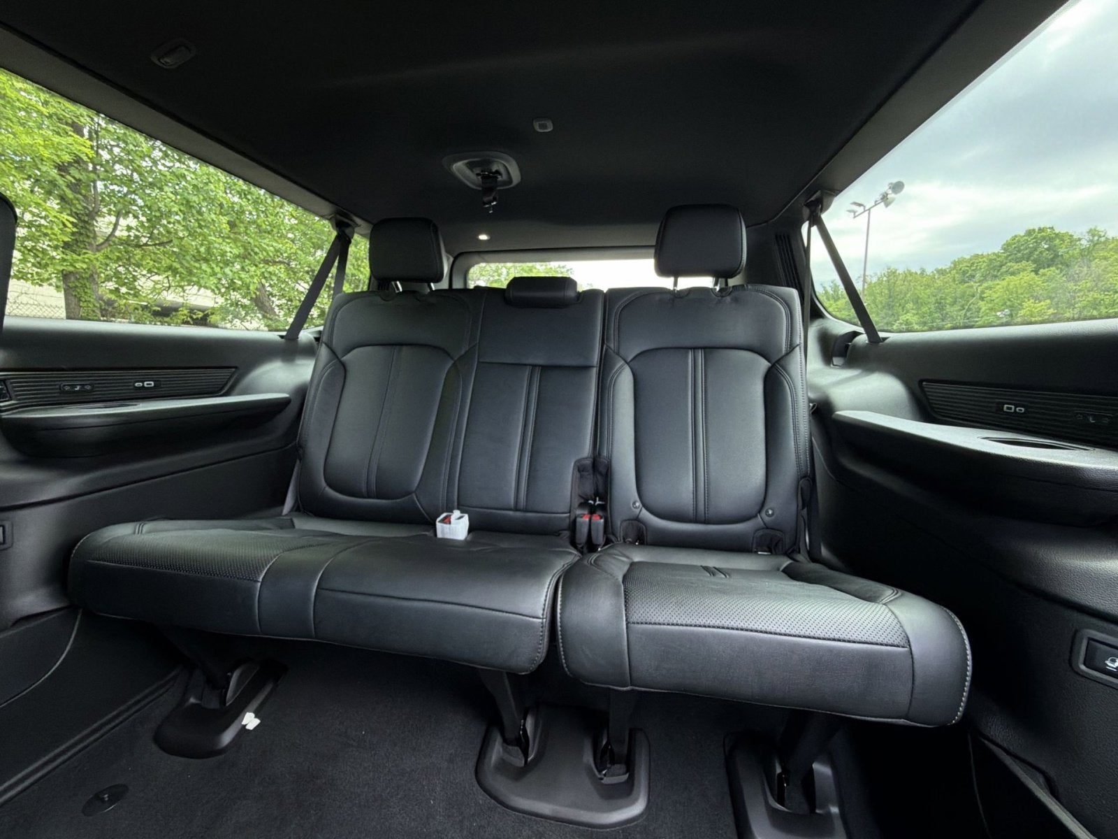2026 Jeep Grand Wagoneer L 4x4