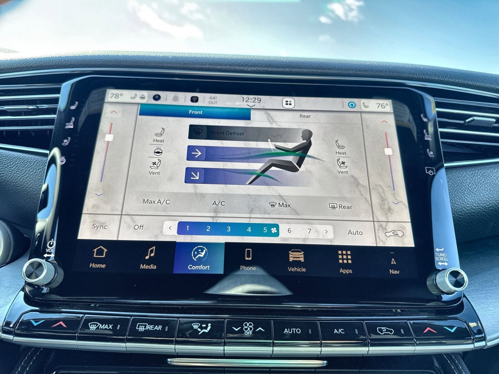 2026 Jeep Grand Wagoneer L 4x4