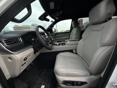 2026 Jeep Grand Wagoneer L 4x4