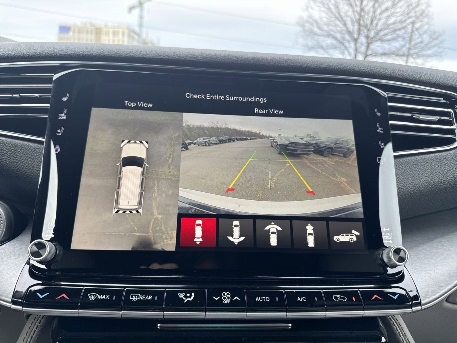 2026 Jeep Grand Wagoneer L 4x4