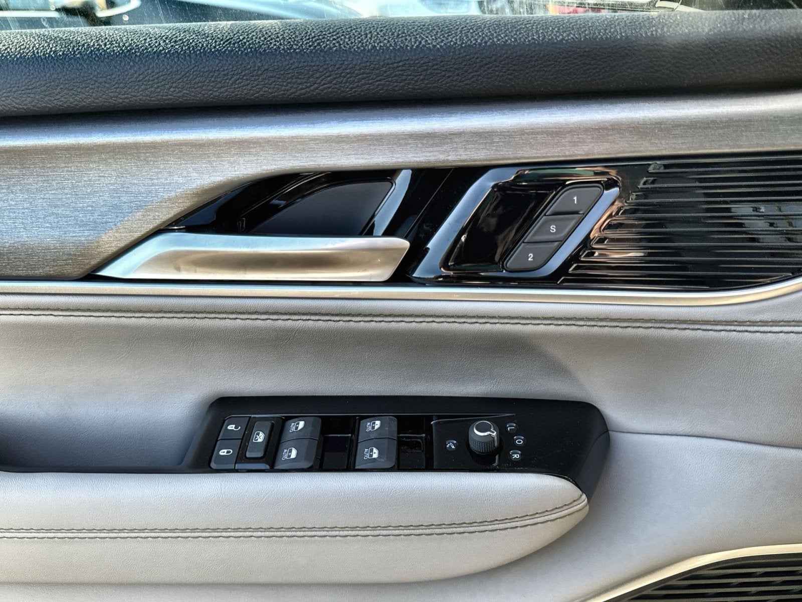 2026 Jeep Grand Wagoneer L 4x4