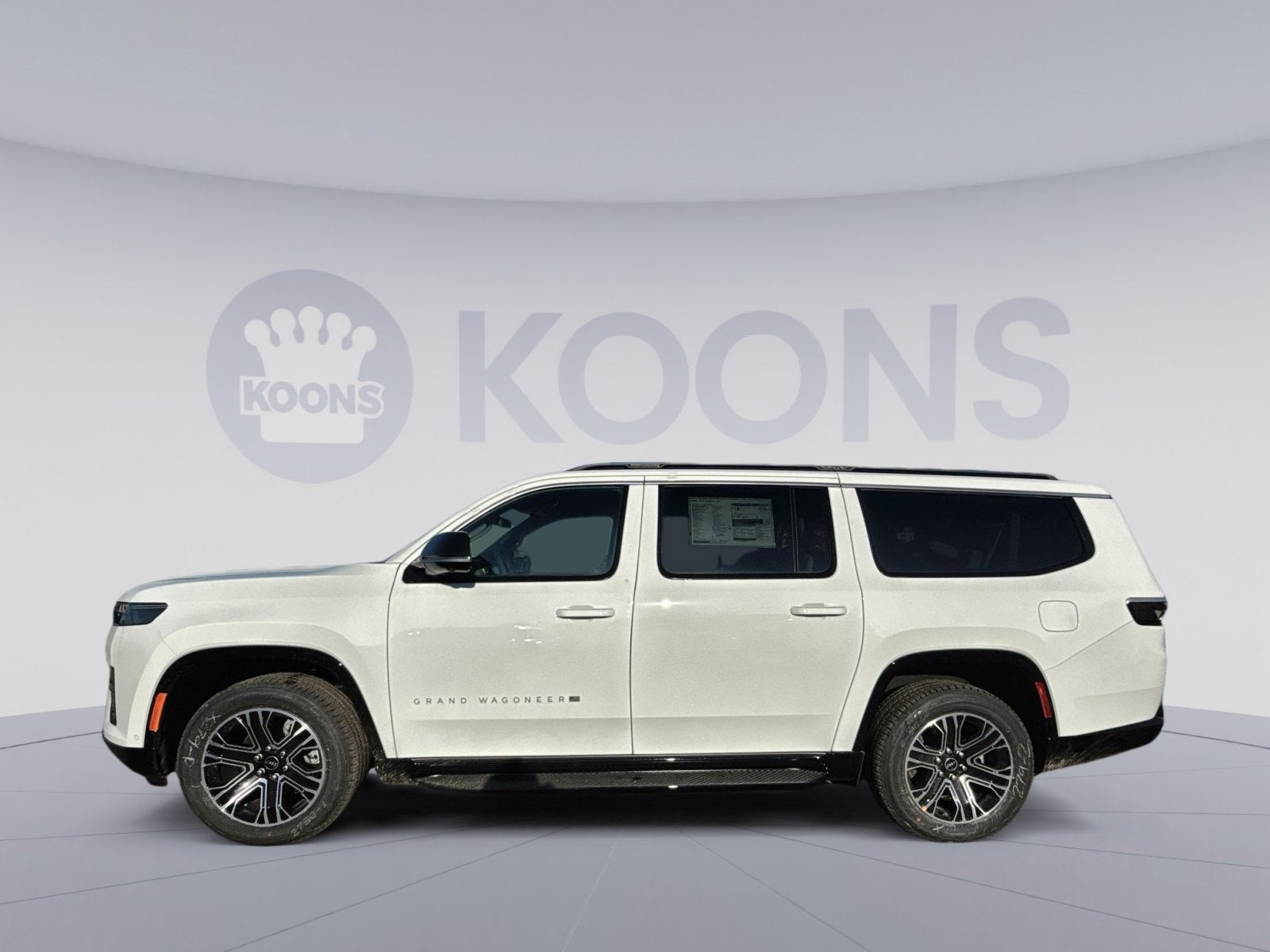 2026 Jeep Grand Wagoneer L 4x4