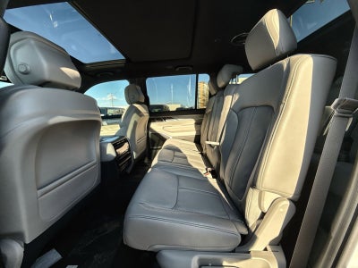 2026 Jeep Grand Wagoneer L 4x4