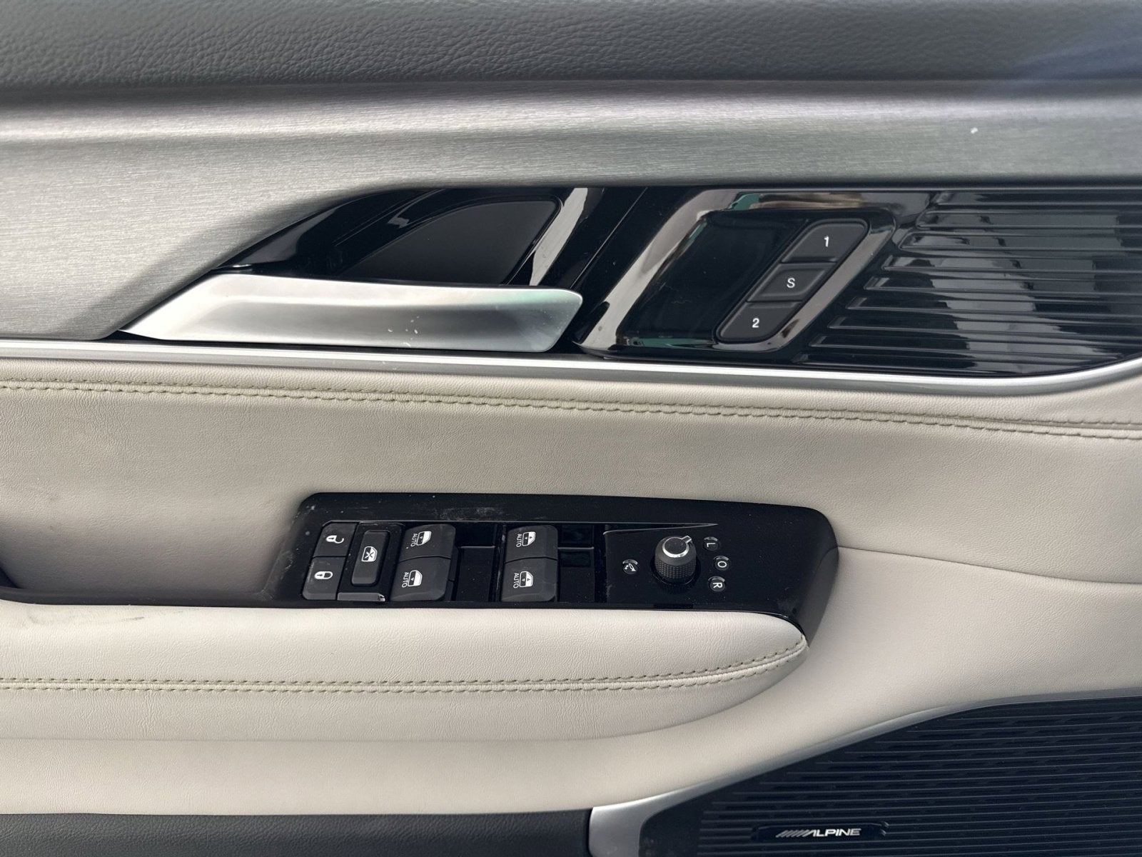 2026 Jeep Grand Wagoneer L 4x4