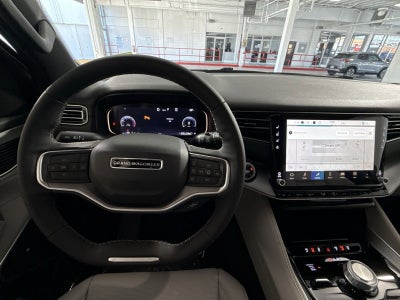 2026 Jeep Grand Wagoneer L 4x4