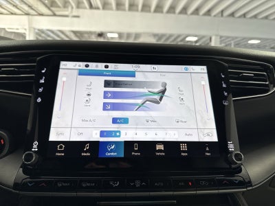 2026 Jeep Grand Wagoneer L 4x4