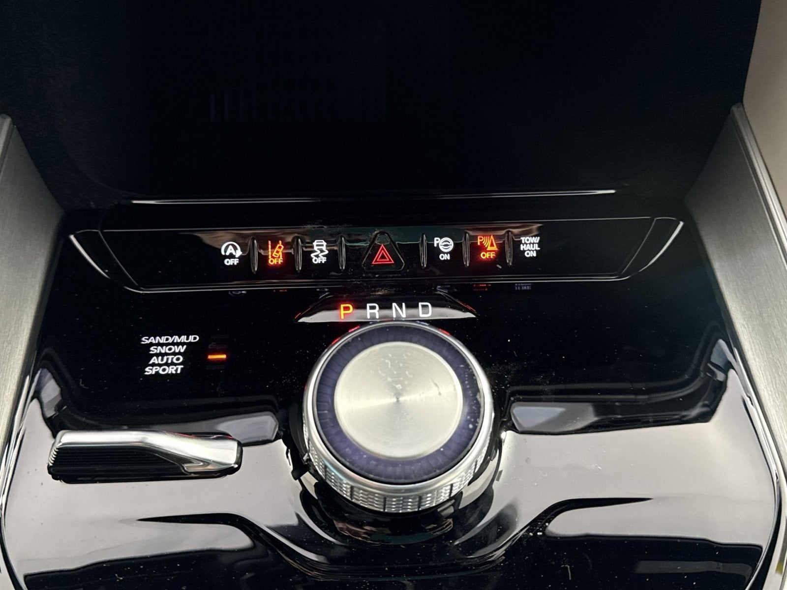 2026 Jeep Grand Wagoneer L 4x4