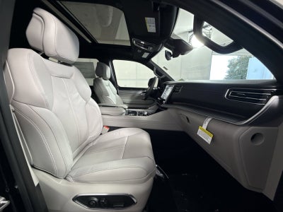 2026 Jeep Grand Wagoneer L 4x4