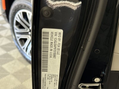 2026 Jeep Grand Wagoneer L 4x4