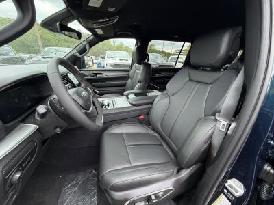 2026 Jeep Grand Wagoneer L 4x4