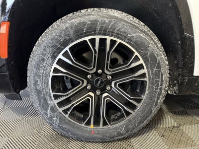 2026 Jeep Grand Wagoneer L 4x4