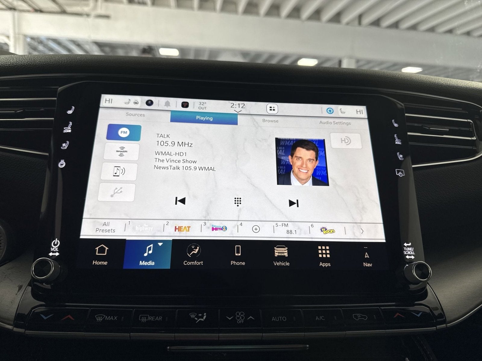 2026 Jeep Grand Wagoneer L 4x4