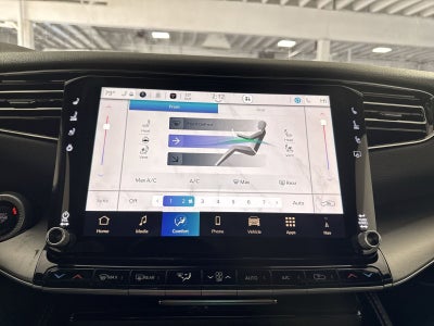 2026 Jeep Grand Wagoneer L 4x4