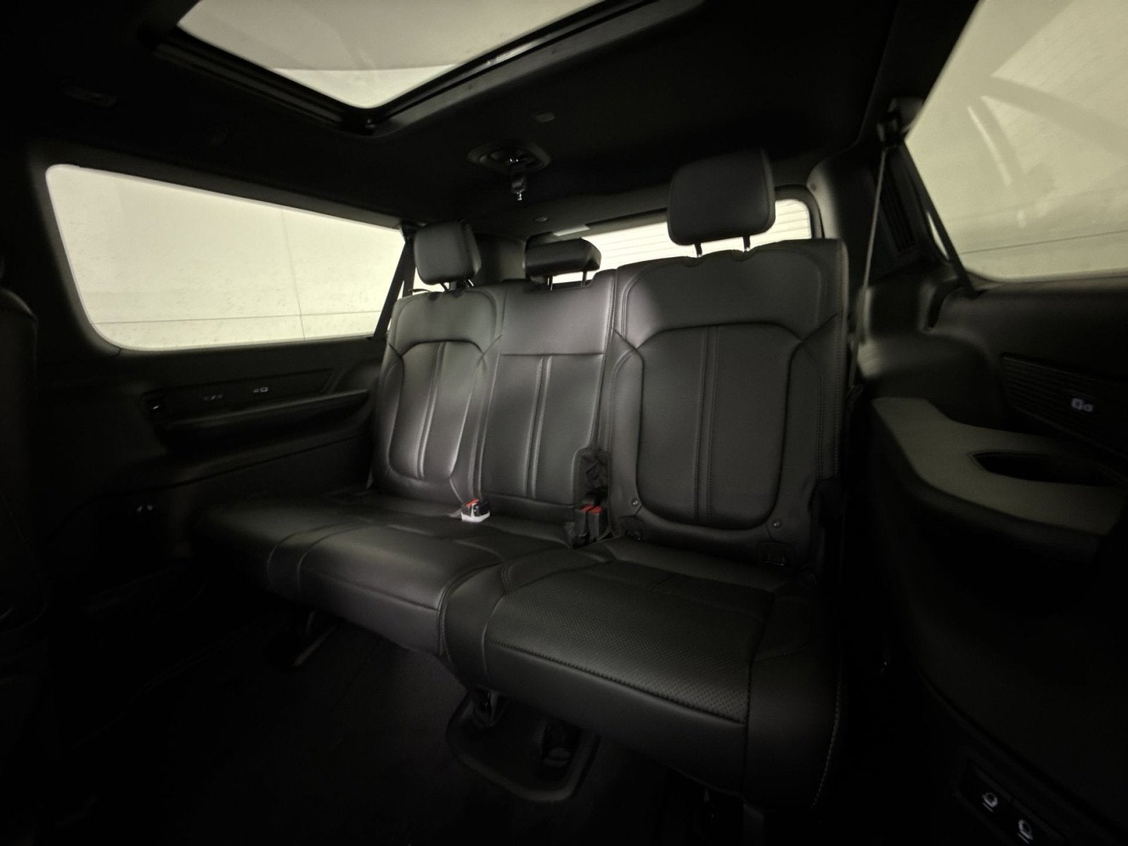 2026 Jeep Grand Wagoneer L 4x4