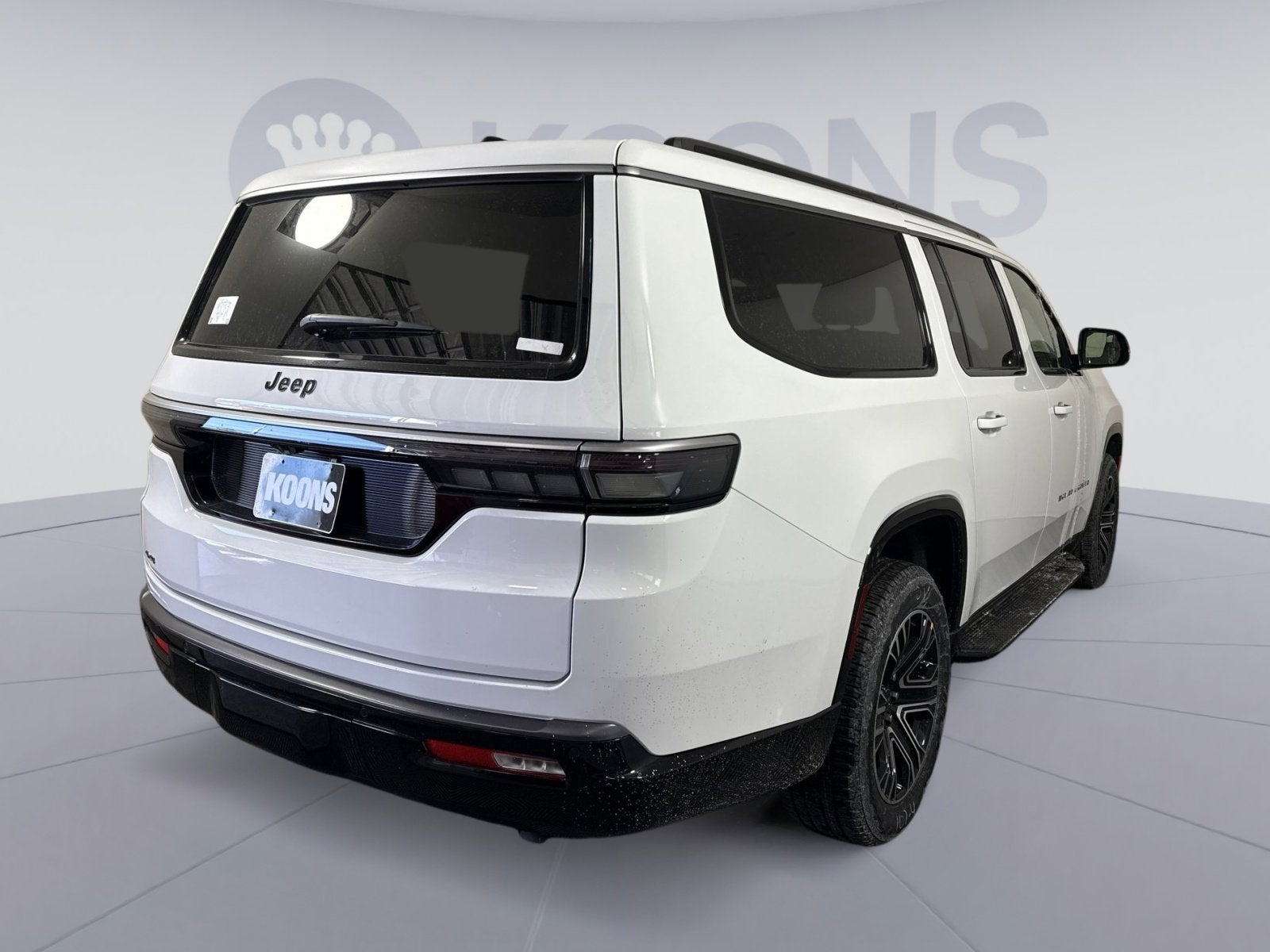 2026 Jeep Grand Wagoneer L 4x4