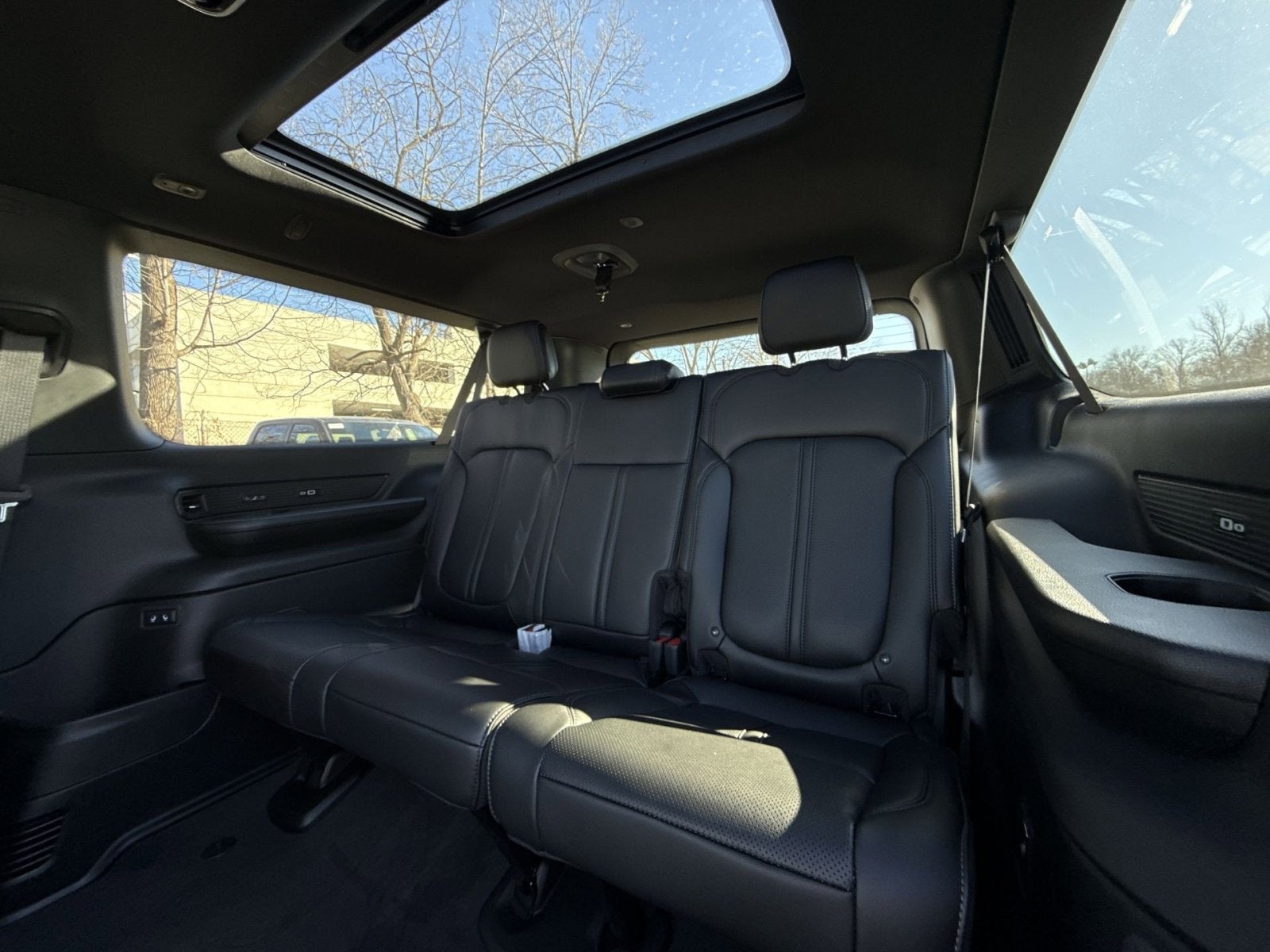 2026 Jeep Grand Wagoneer L 4x4