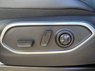 2025 Jeep Wagoneer L Series II