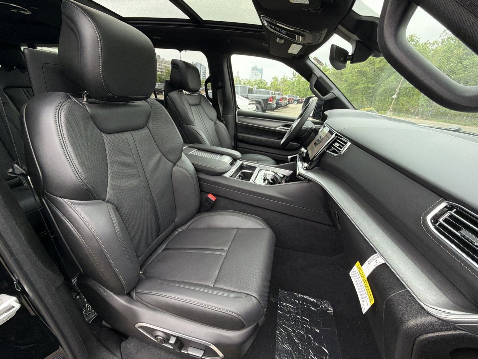 2026 Jeep Grand Wagoneer L Limited Reserve