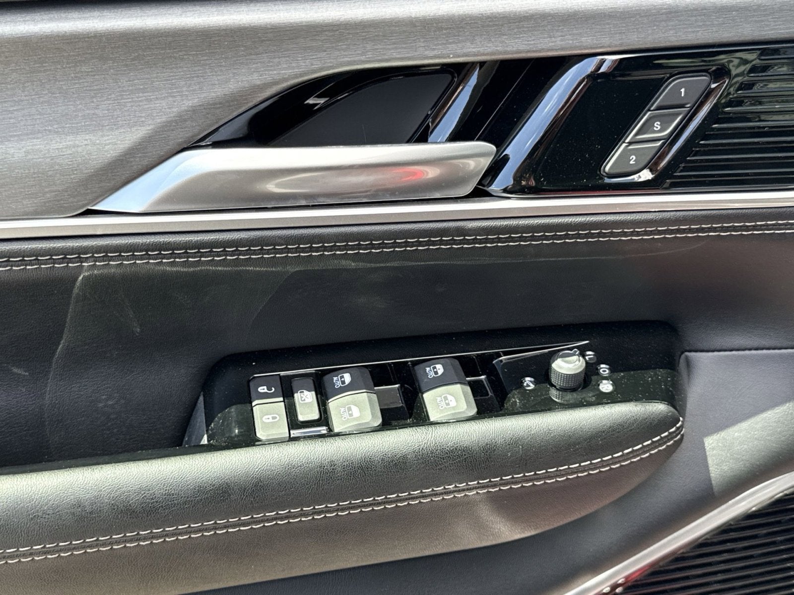 2026 Jeep Grand Wagoneer L Limited Reserve