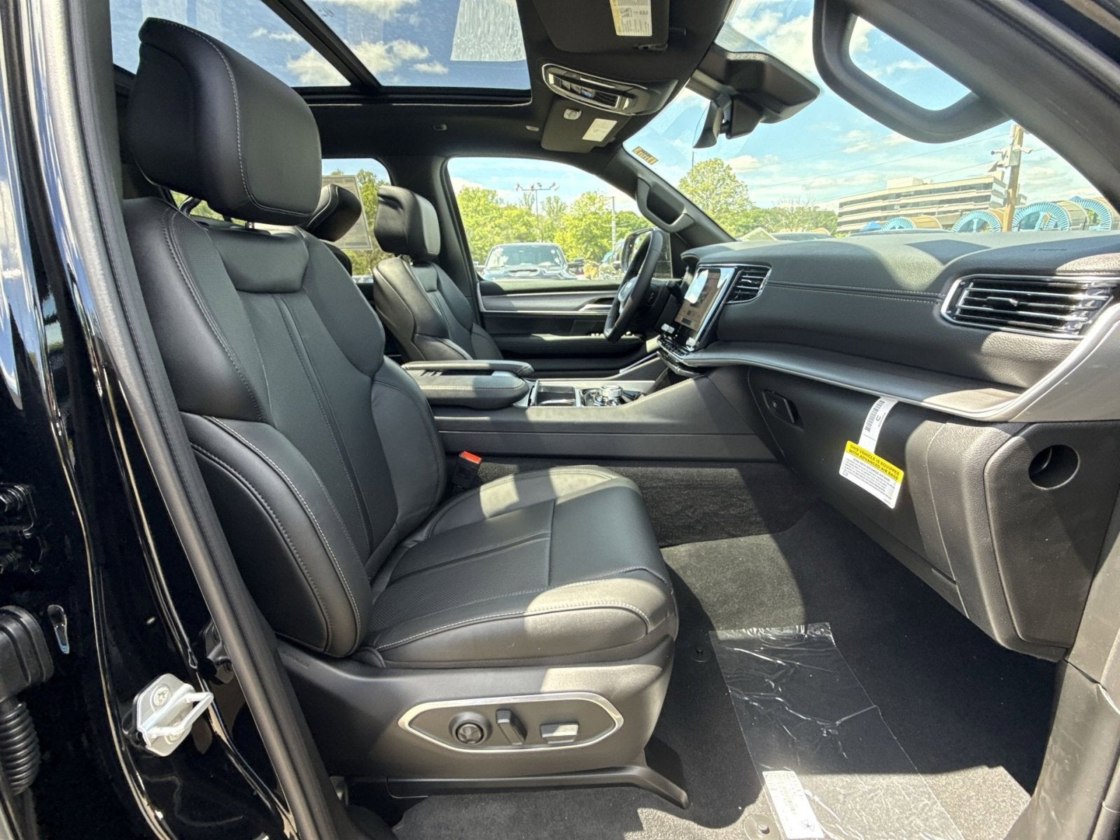 2026 Jeep Grand Wagoneer Upland