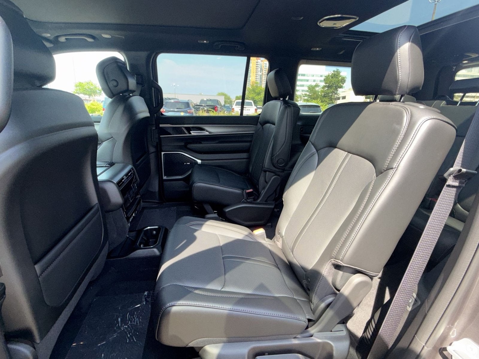 2026 Jeep Grand Wagoneer Upland