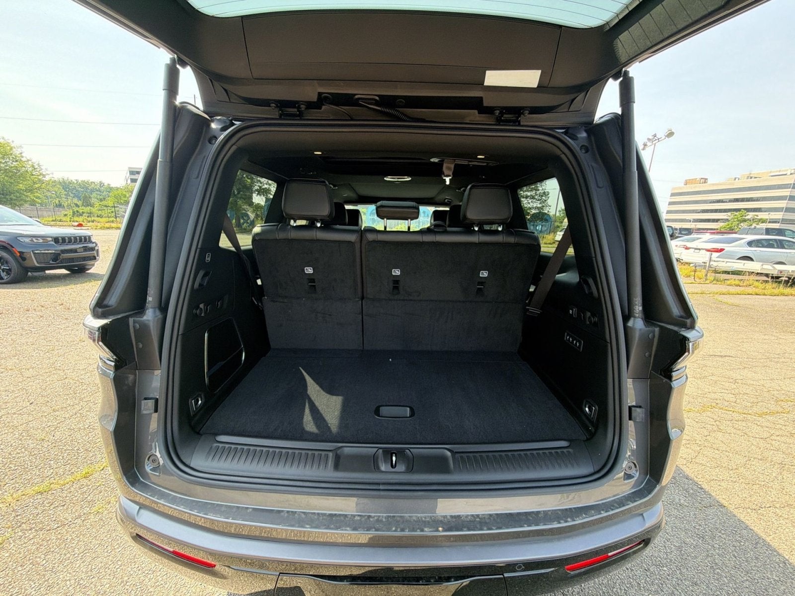 2026 Jeep Grand Wagoneer Upland