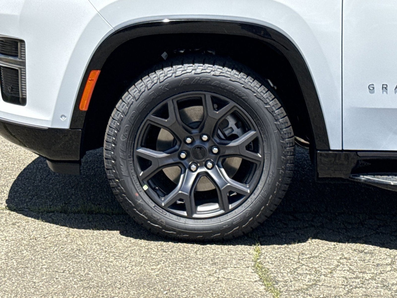2026 Jeep Grand Wagoneer Upland