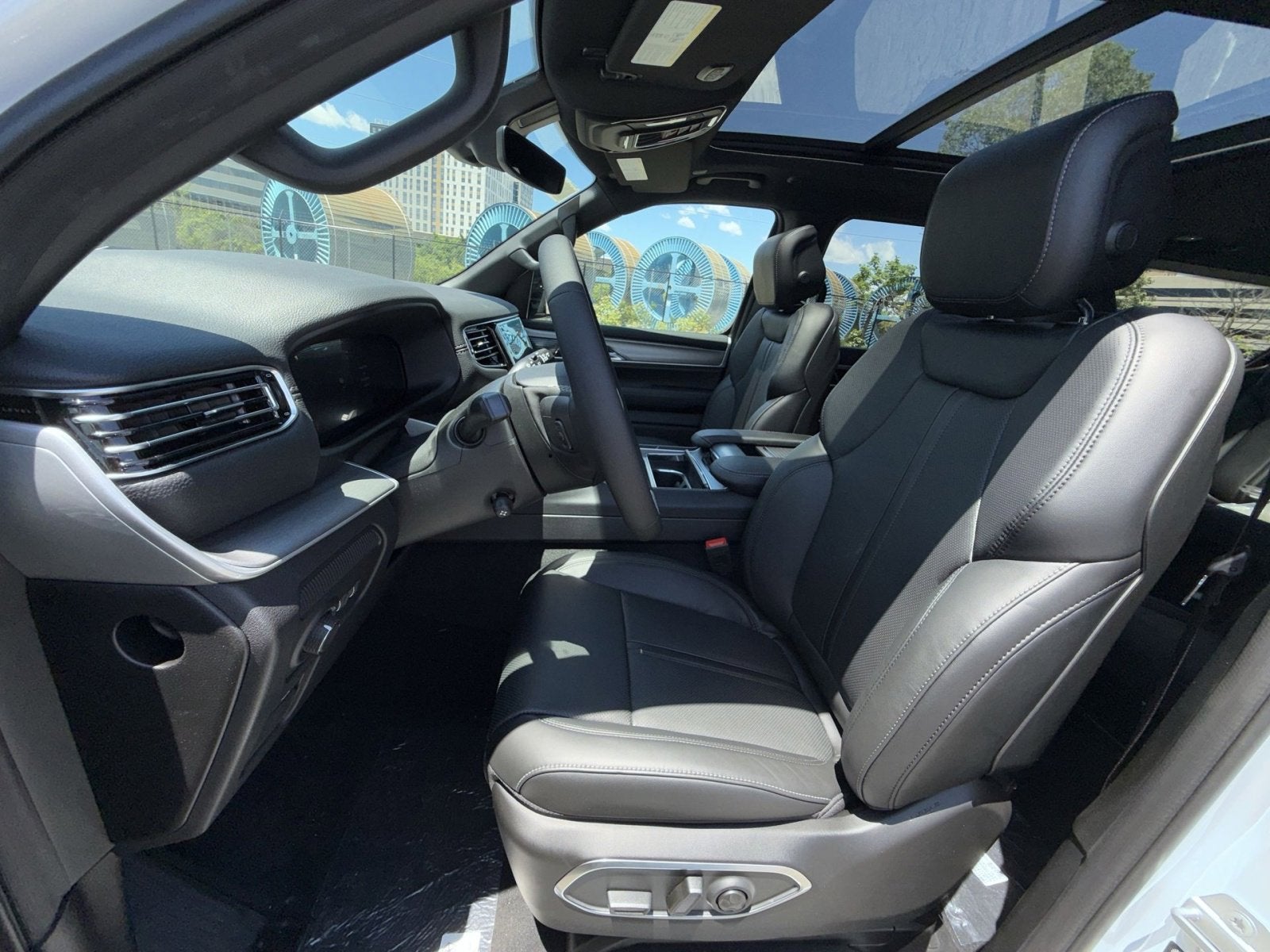 2026 Jeep Grand Wagoneer Upland