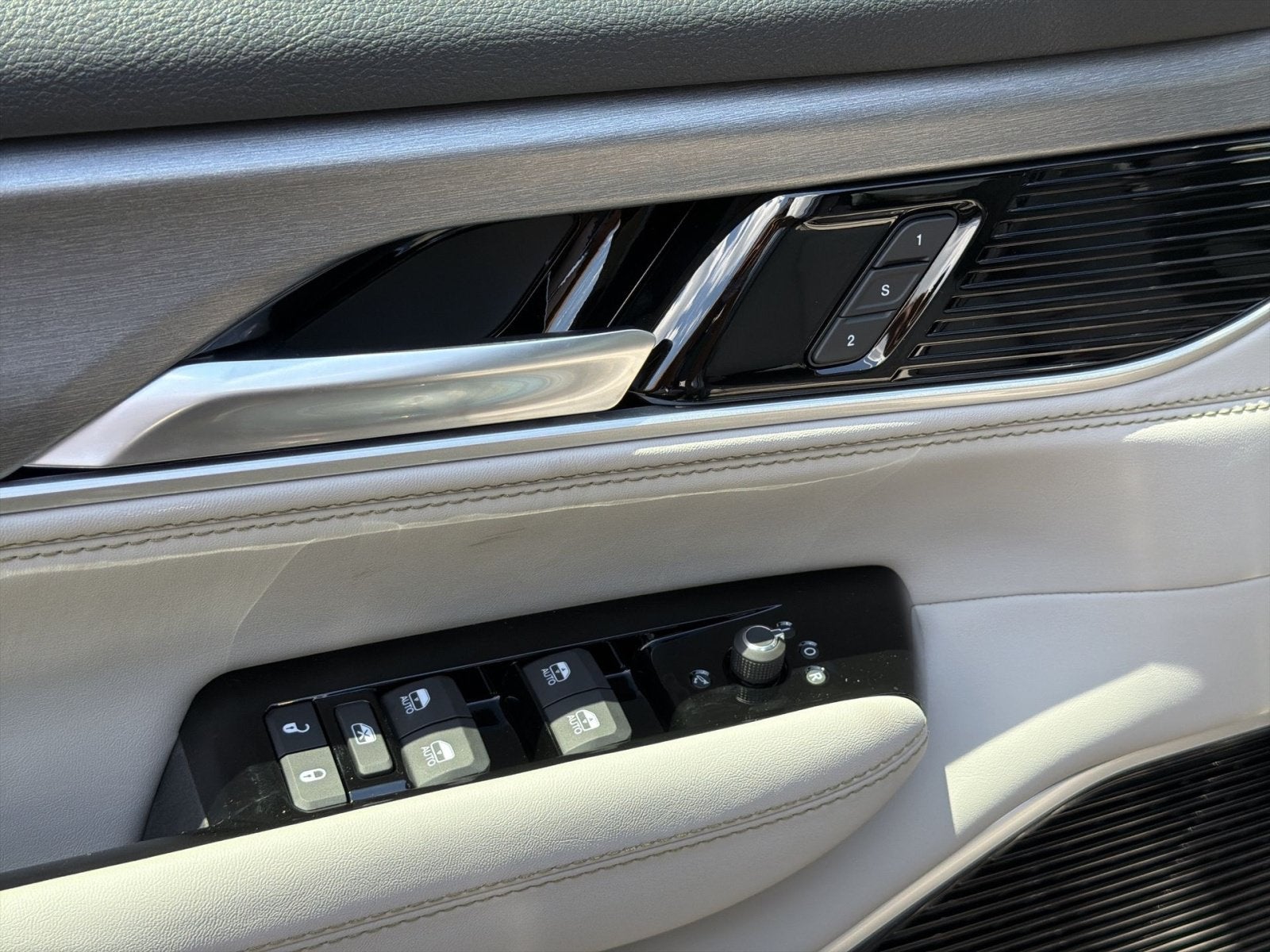 2026 Jeep Grand Wagoneer Limited Altitude