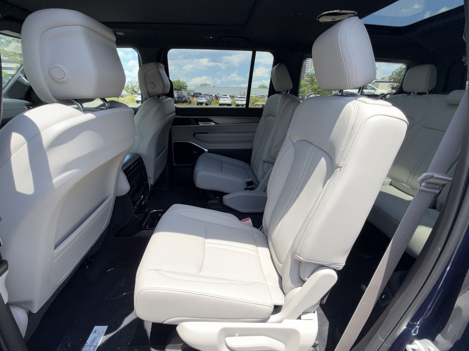 2026 Jeep Grand Wagoneer Limited Altitude