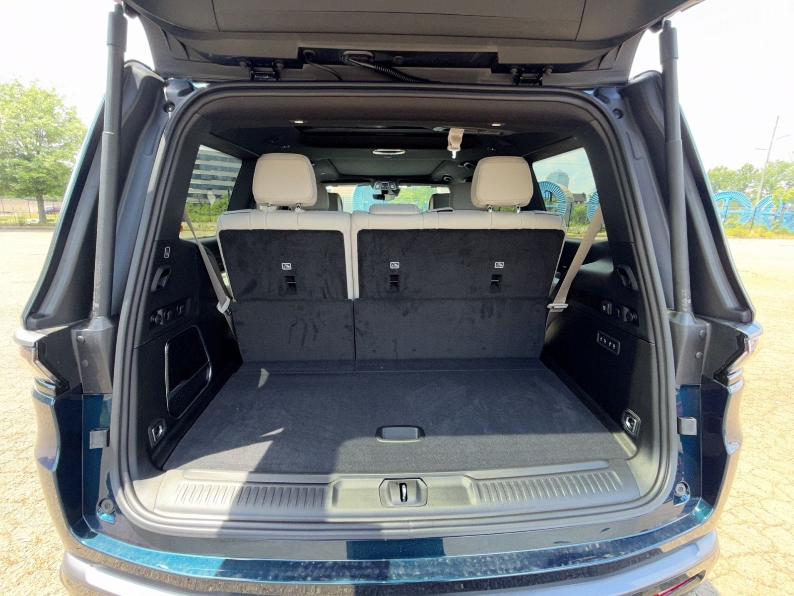 2026 Jeep Grand Wagoneer Limited Altitude