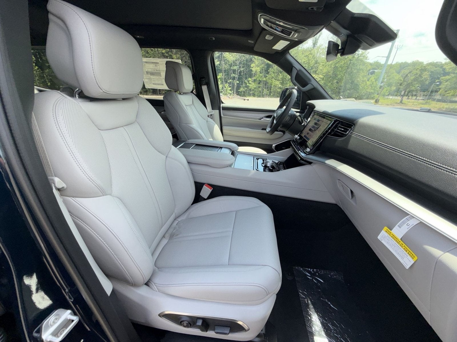 2026 Jeep Grand Wagoneer Limited Altitude