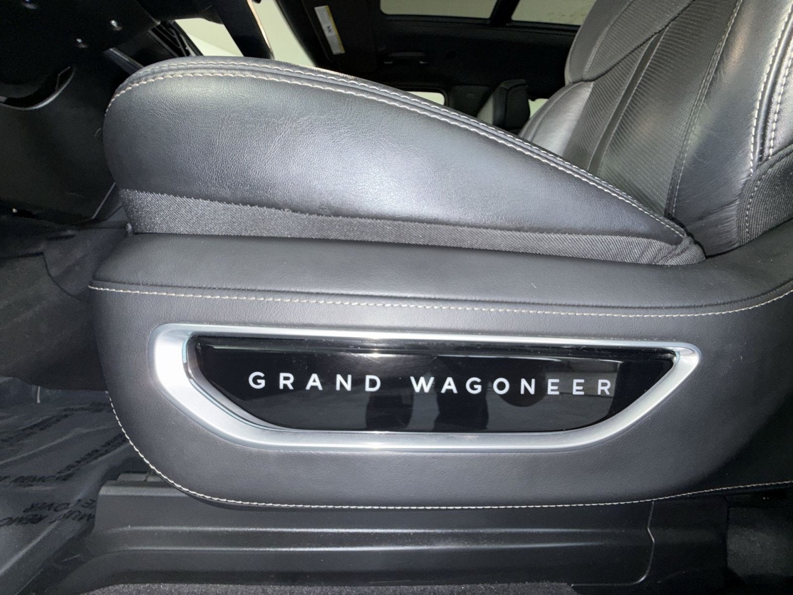2022 Jeep Grand Wagoneer Series I